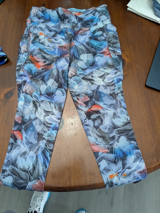 Pants - Lululemon Women's High-Rise Floral Print Leggings Size 12